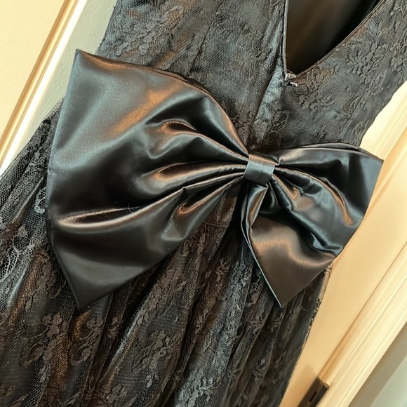 JESSICA McClintock Gunne Sax Whimsigoth black lace dress large bow open back S - Picture 13 of 17